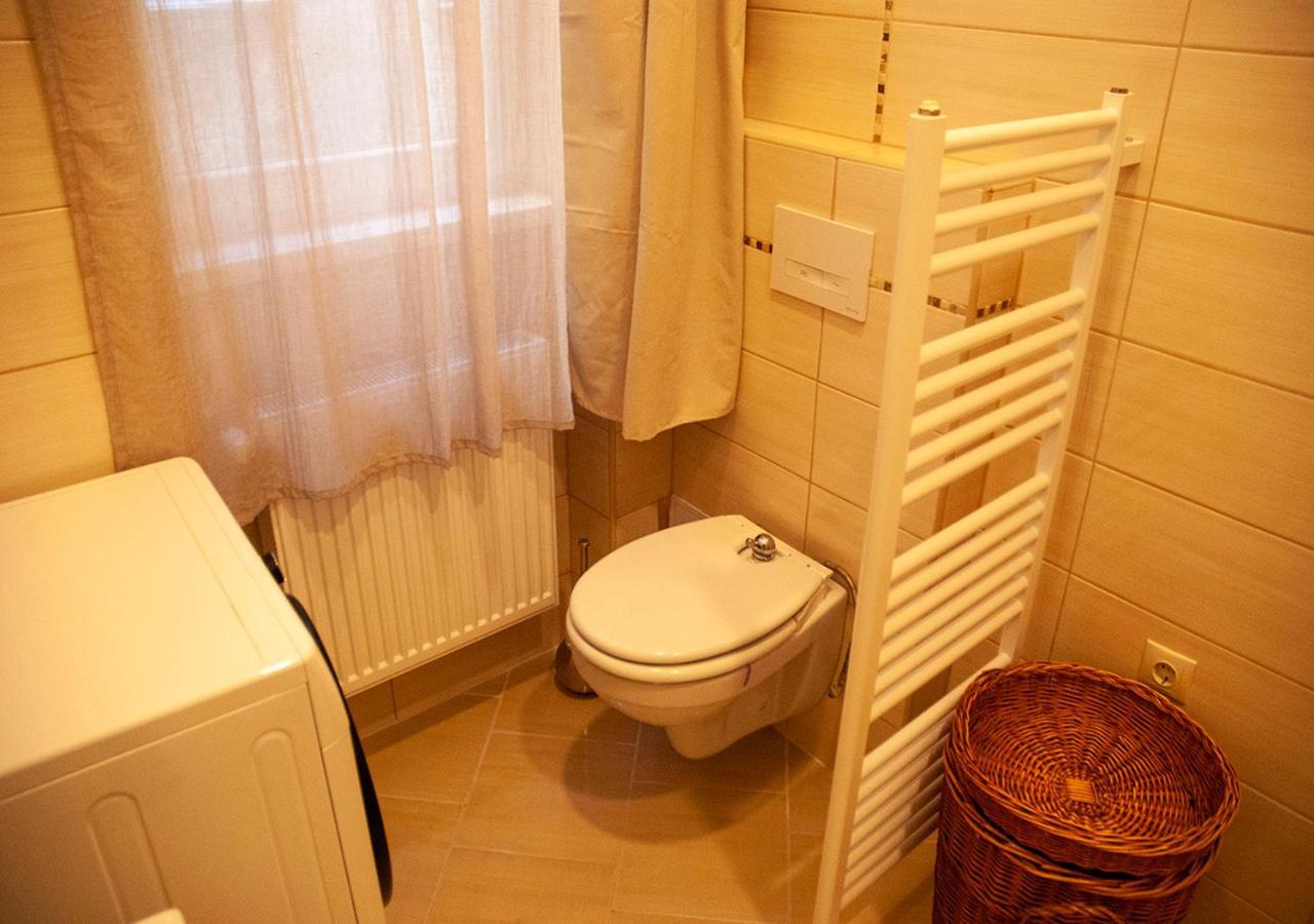 Western Apartman بودابست المظهر الخارجي الصورة