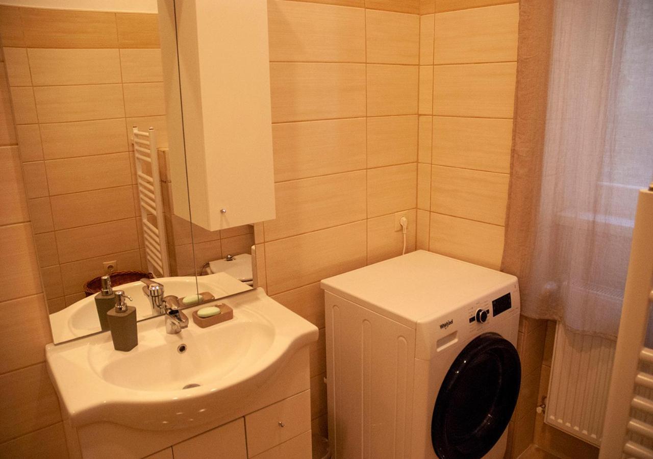 Western Apartman بودابست المظهر الخارجي الصورة